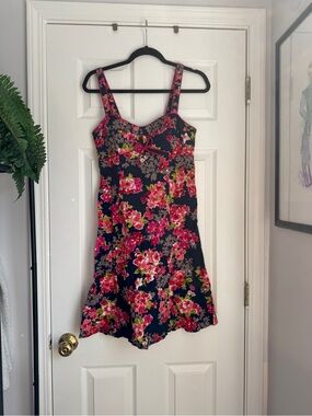 Madison Leigh Floral Fit & Flare Sundress Sweetheart Neckline Size 6